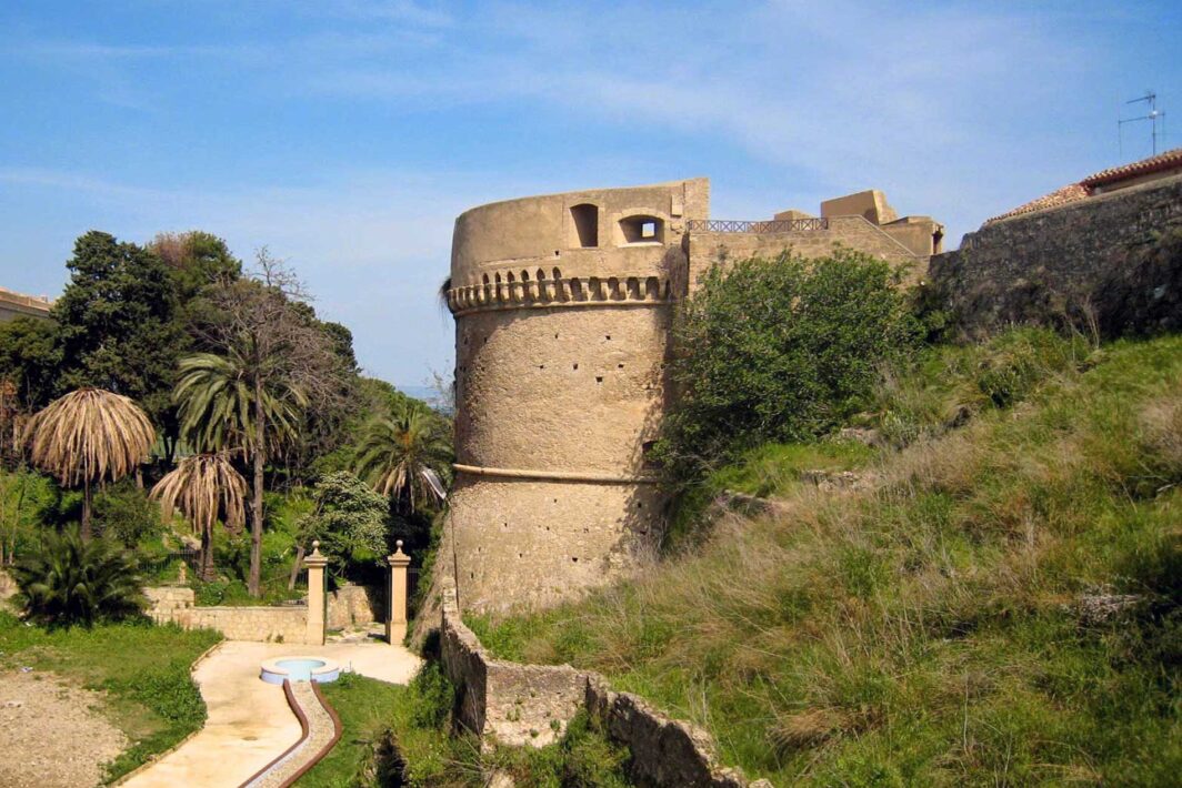 Crotone Castle